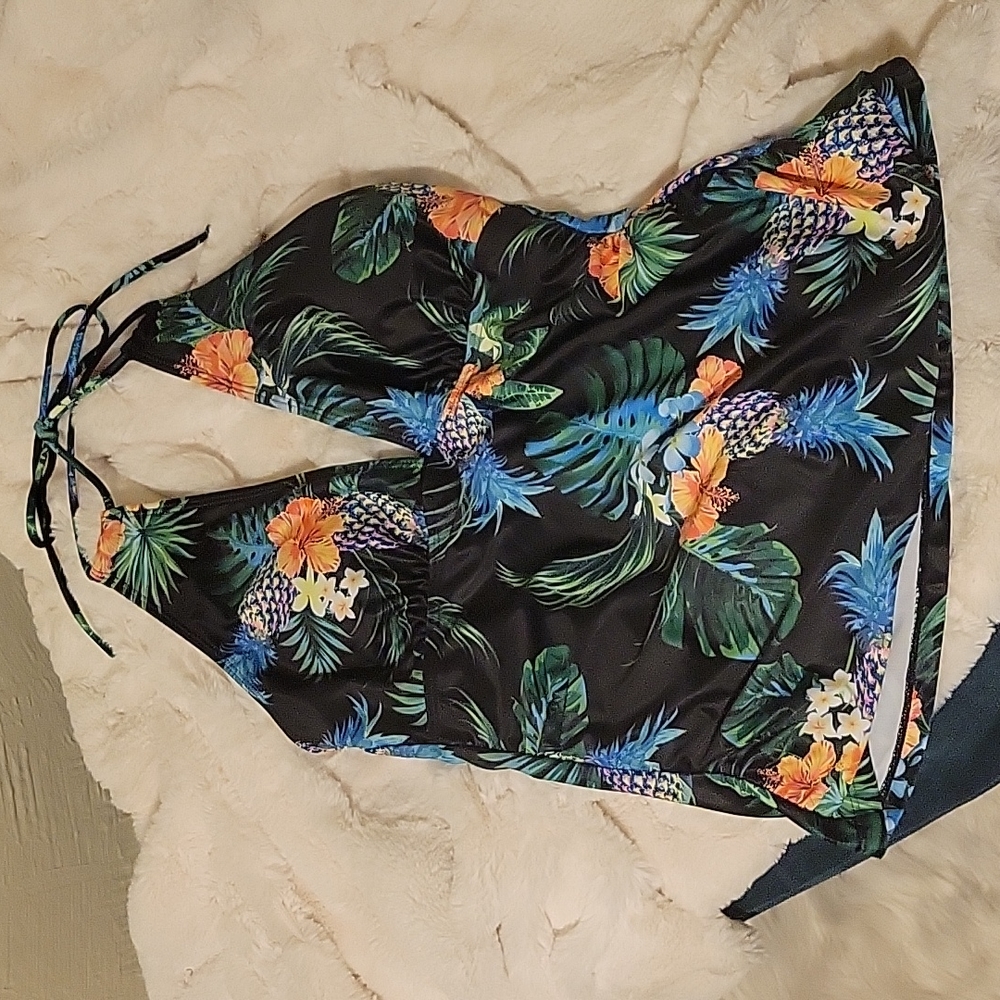 Tankini swimsuit top